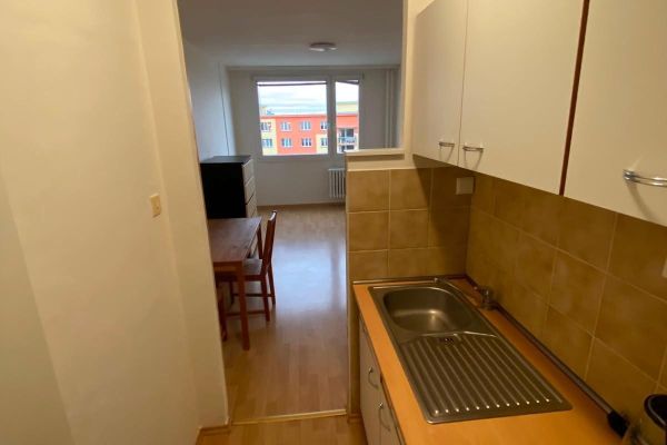 Prodej bytu 2+kk, 43 m² (2 z 14)