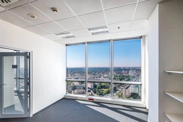 Gewerbefläche zur Miete, 93 m² (2 von 12)
