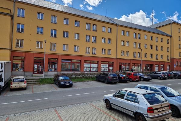 Pronájem komerčního prostoru, 42 m² (2 z 7)