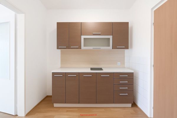 Квартира 1+kk в оренду, 24 м² (3 з 7)