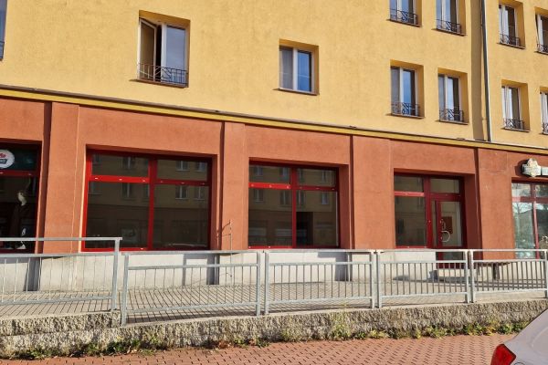 Комерційне приміщення в оренду, 89 м² (2 з 9)