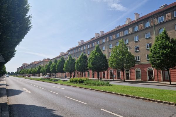 Pronájem komerčního prostoru, 121 m² (2 z 8)