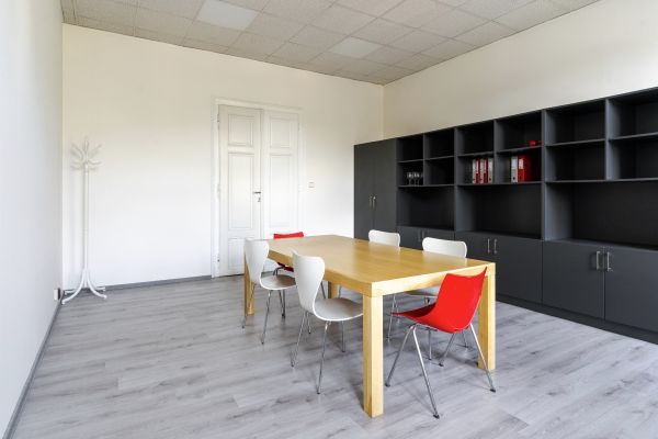 The Commercial space for rent, 30 m² (2 of 8)