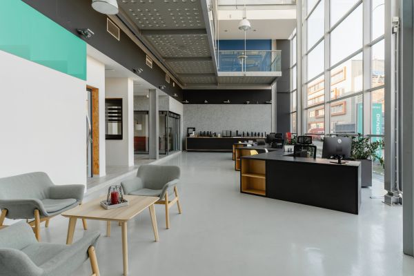 Pronájem komerčního prostoru, 1 000 m² (2 z 9)